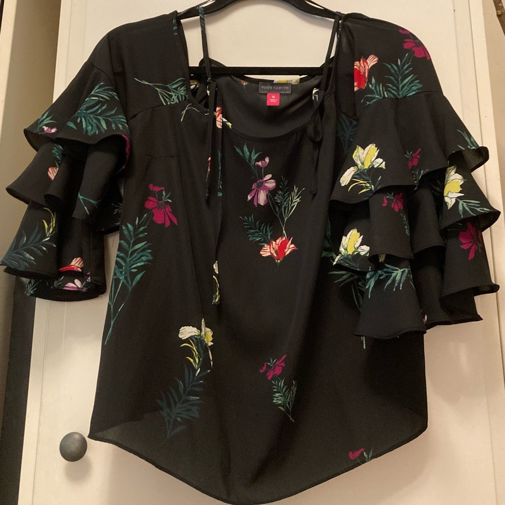 Flowered Black spaghetti strap chiffon top